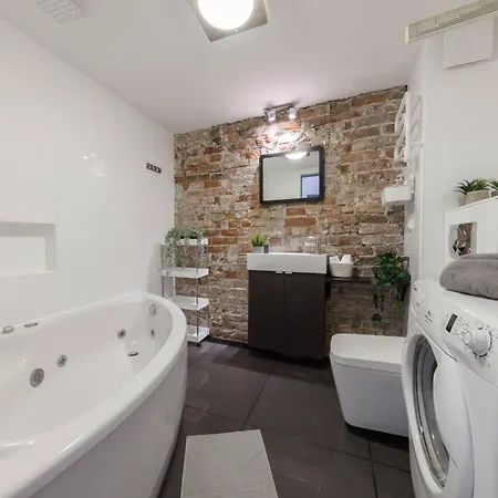 Graystone Plac Unii Lubelskiej Lägenhet